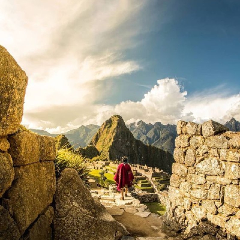Private Tour 8 Days (Cusco, Sacred Valley, Machu Picchu, Rainbow Mountain, Qeswachaka Bridge) 2