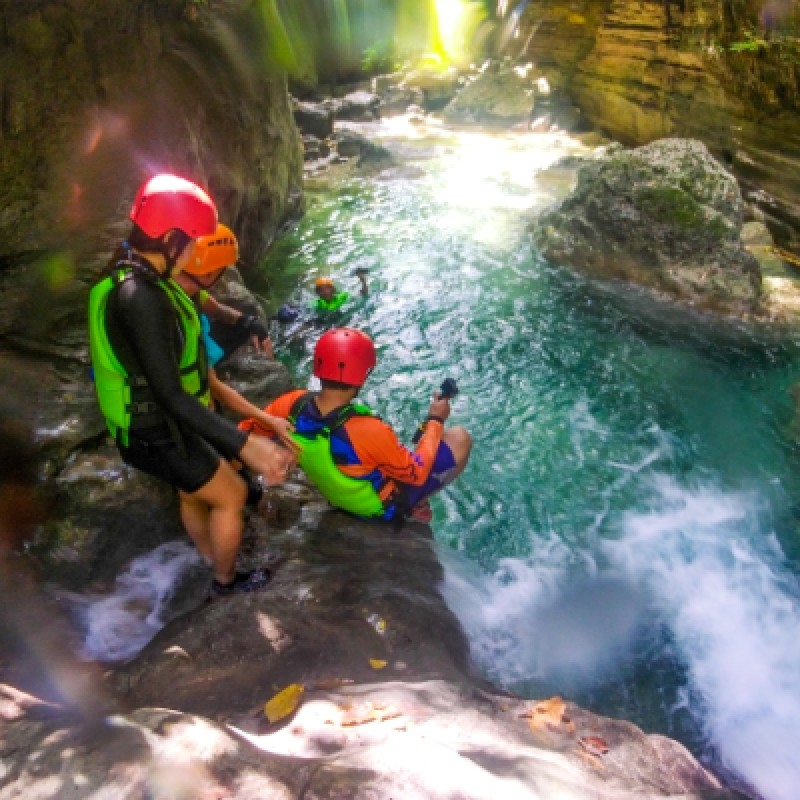 Badian Canyoneering Adventure and Kawasan Waterfalls Private Tour 4