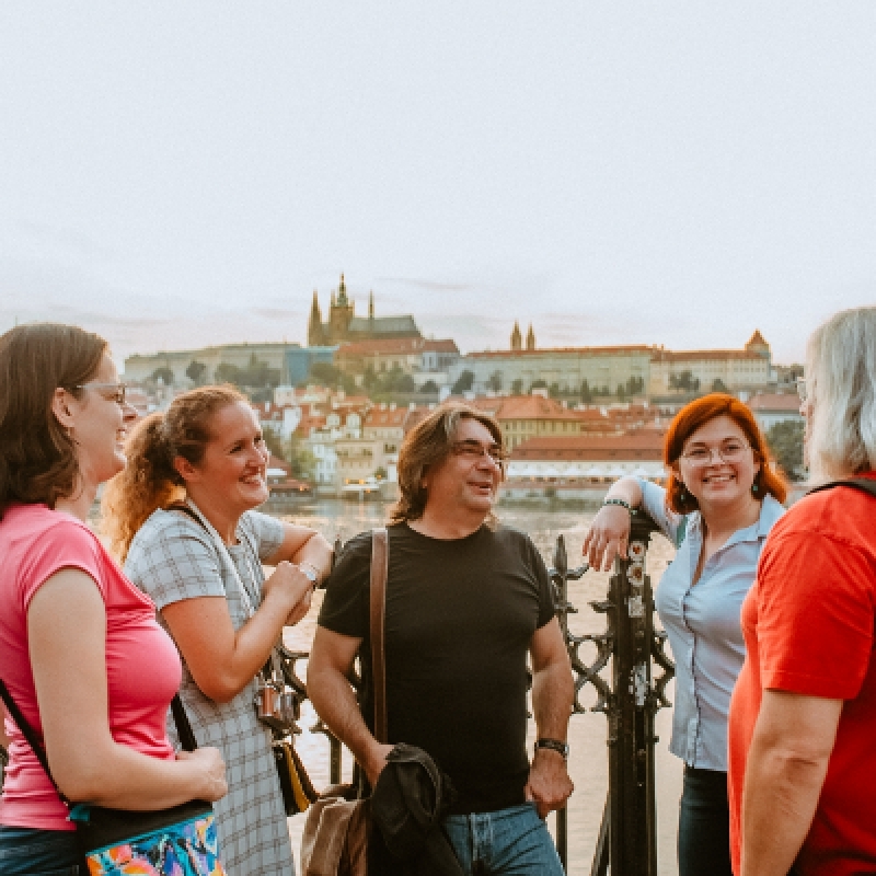 5h Prague City Highlights Tour with Local Lunch & Snack incl 3