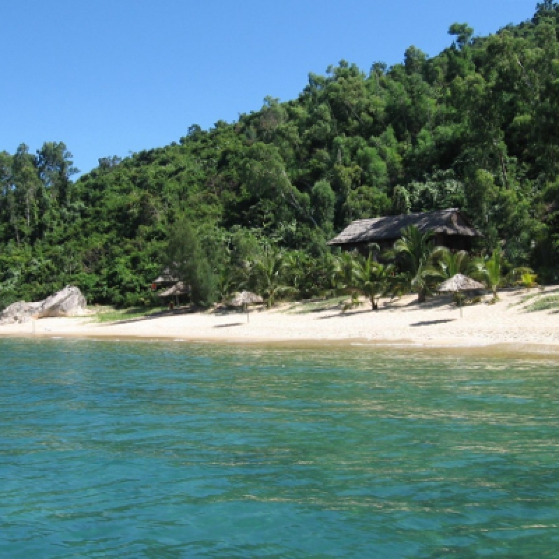 Hoi An to Cham Islands Full-Day Snorkeling Cultural Tour 4