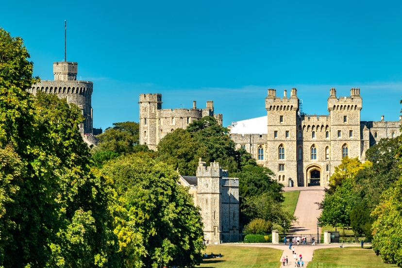 Windsor and Stonehenge Tour from London 2