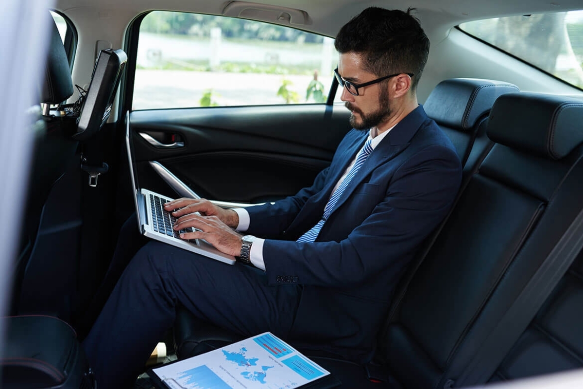 Airport Transfer Service Private Pickup and Drop Service