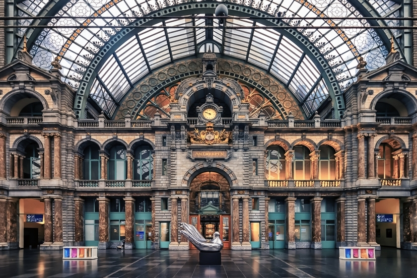 Antwerp: One Day Audio Tour Experience 3