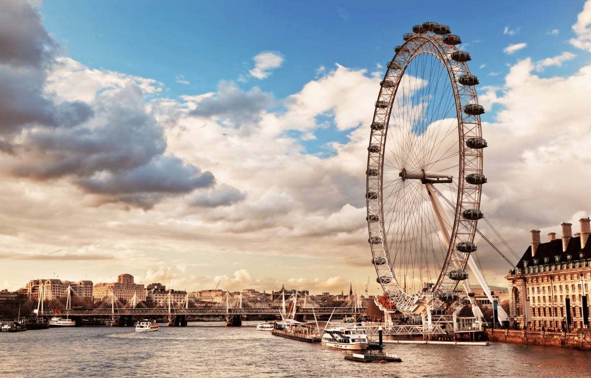 30 Must Visit Stops in London 1