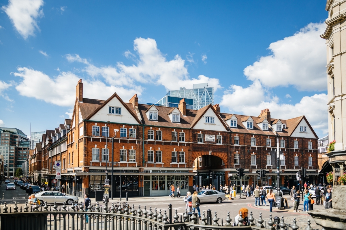 London: Jack the Ripper Walking Tour with an APP 1
