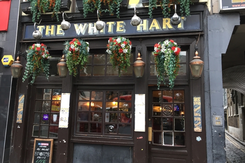 London: Jack the Ripper Walking Tour with an APP 4