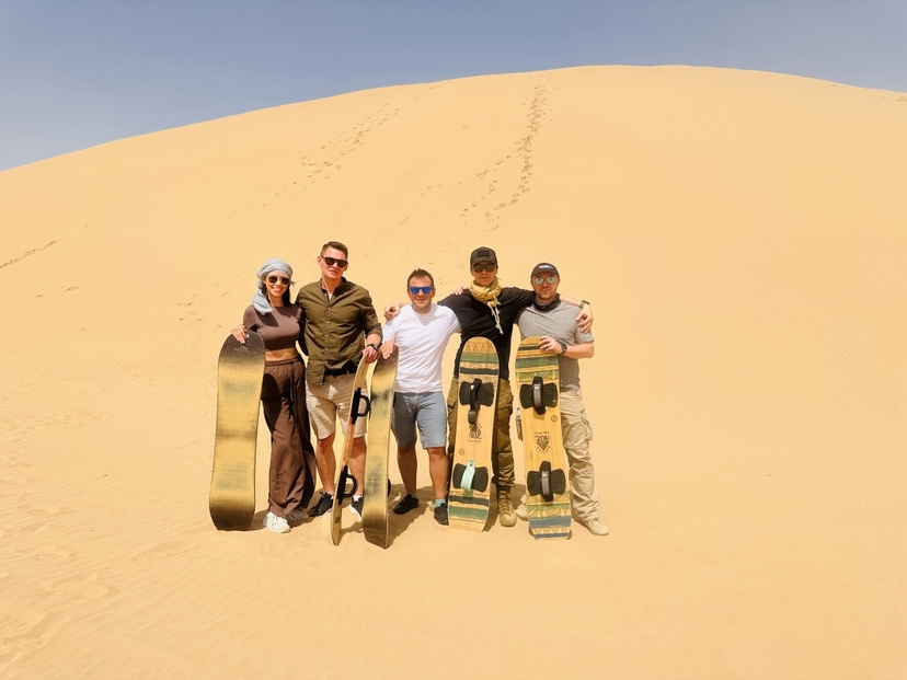Abu Dhabi: Evening Desert Safari with Camel Ride, BBQ & Live Show 4