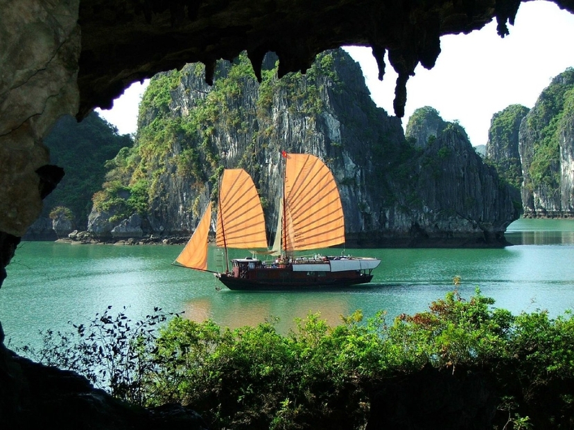 6 Days Vietnam South and North 4