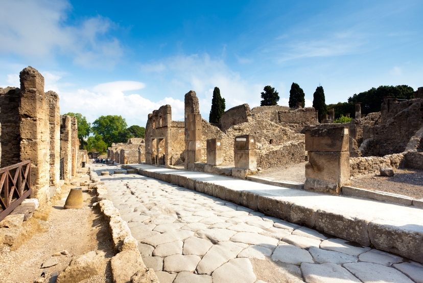 From Naples: Pompeii daily shared tour 3