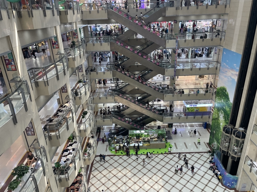 Private Shopping Tour Mall Experience Luxury Retail Experience 2
