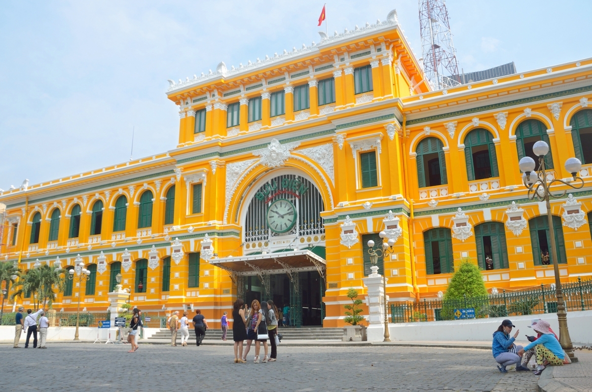 Saigon full day group tour 2