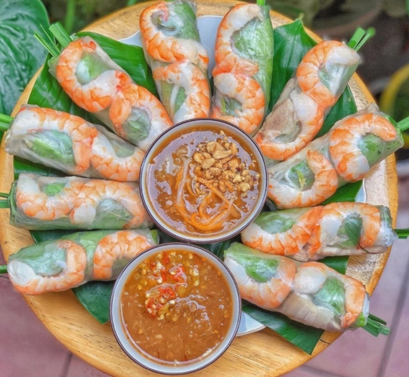 Saigon Street Food Tour by Motorbike – 7 Tastings & Local Food Adventure 2