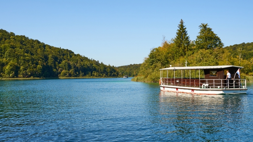 Daily Plitvice Lakes Tour 2