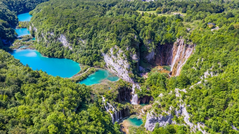 Daily Plitvice Lakes Tour 4