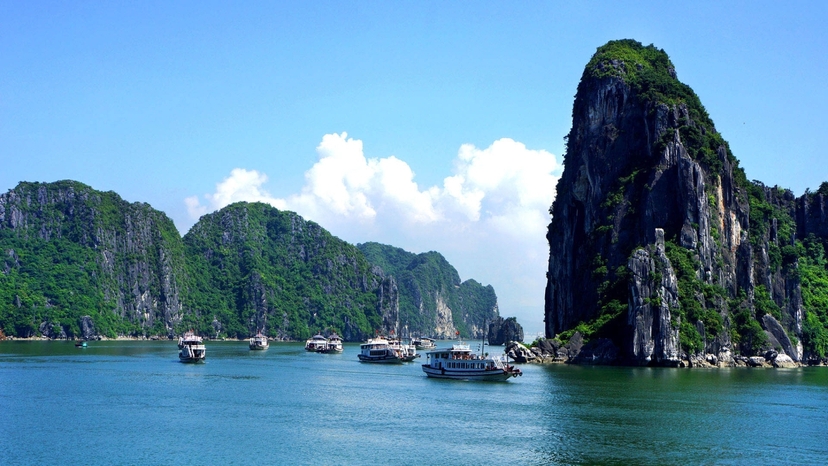 Vietnam’s UNESCO Legacy - Customizable 3