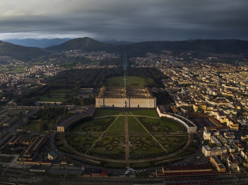 Caserta Royal Palace with guide from Naples - shared tour 2