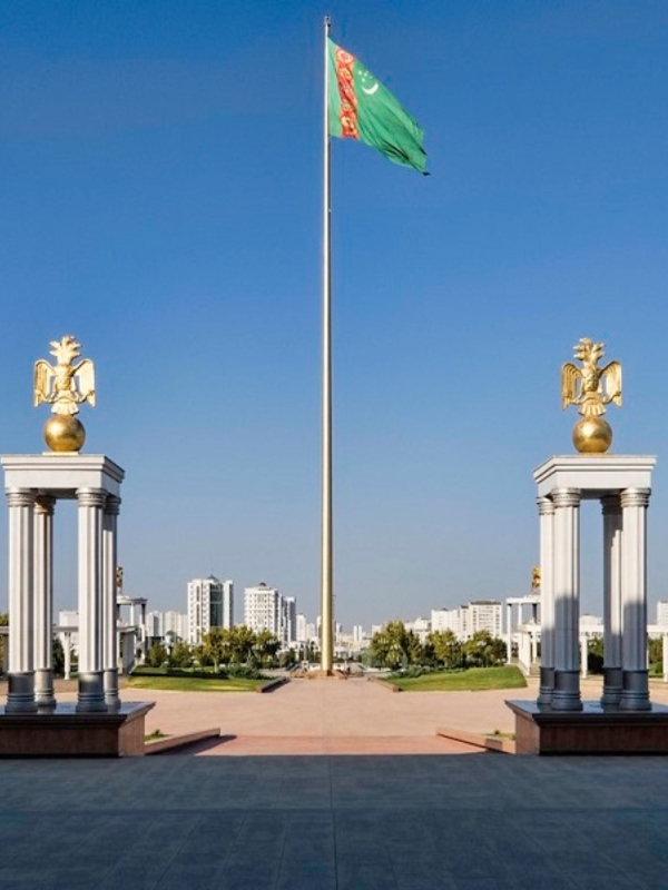 4-Day Tour through the Untamed Beauty of Ashgabat and Darvaza 1