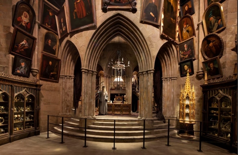 London: Warner Bros. Studio Tour with Round-Trip Transportation 3