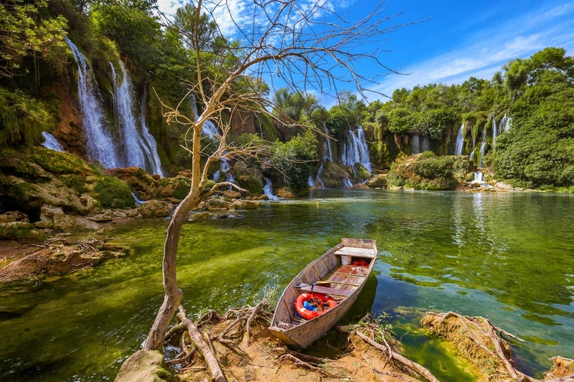 Discover Mostar, Ston and Kravice Waterfalls (Small group) 2