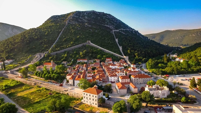 Discover Mostar, Ston and Kravice Waterfalls (Small group) 4