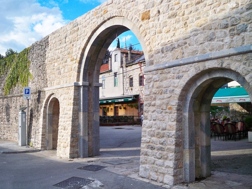 Trebinje Tour with Luxury Transportation and Wine Tasting 2