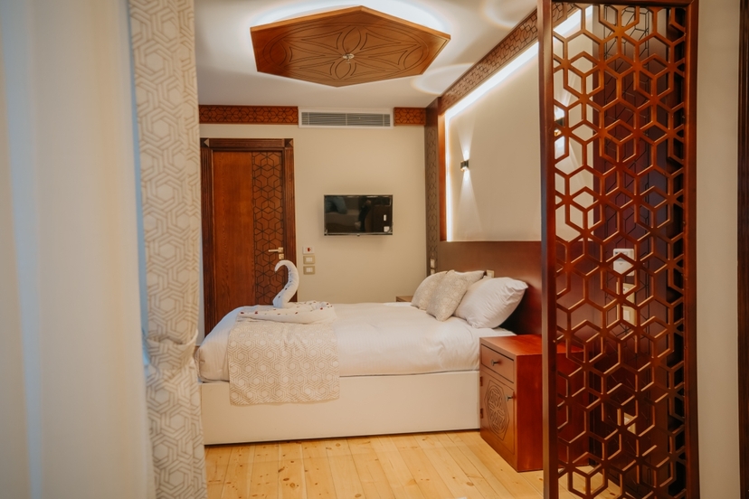 5 Days Dahabiya Luxury Nile Cruise 2