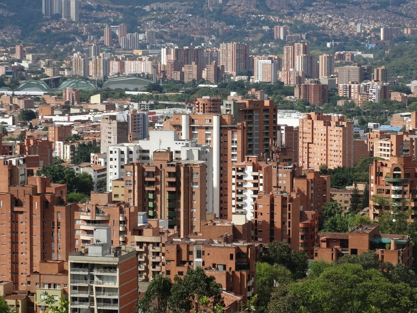 5 Days in Colombia: Unforgettable Medellín Fly High, Explore Deep – Culture, Nature & Adventure 3