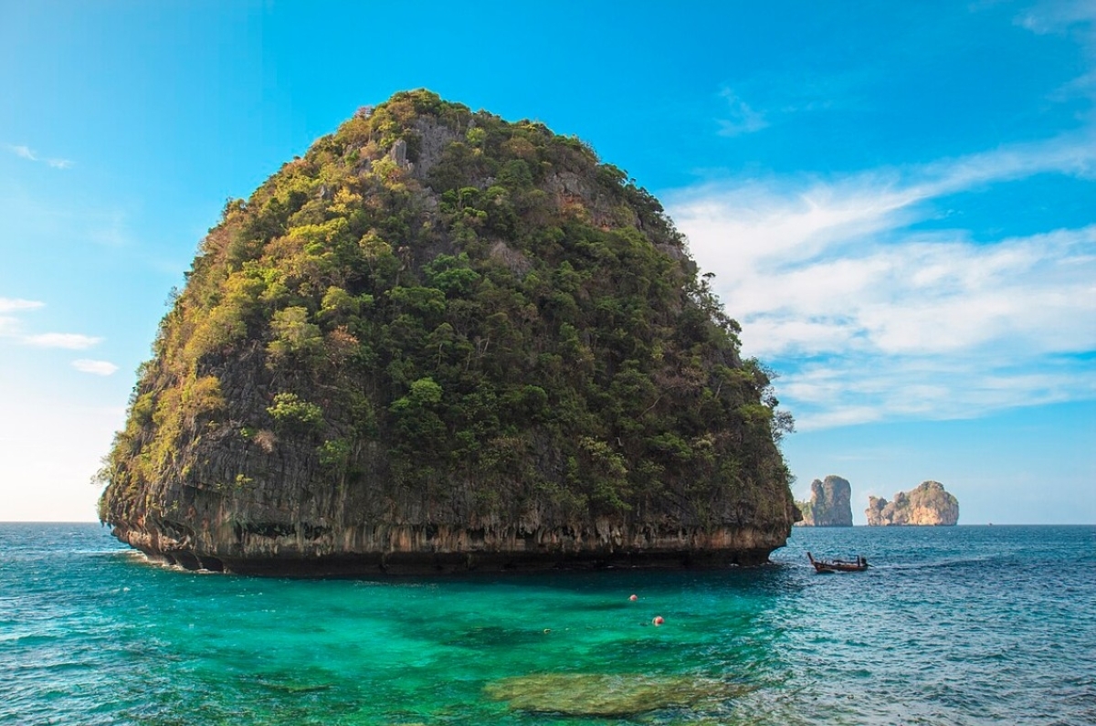 Phi Phi and Bamboo Island By Speedboat (from Krabi) 1