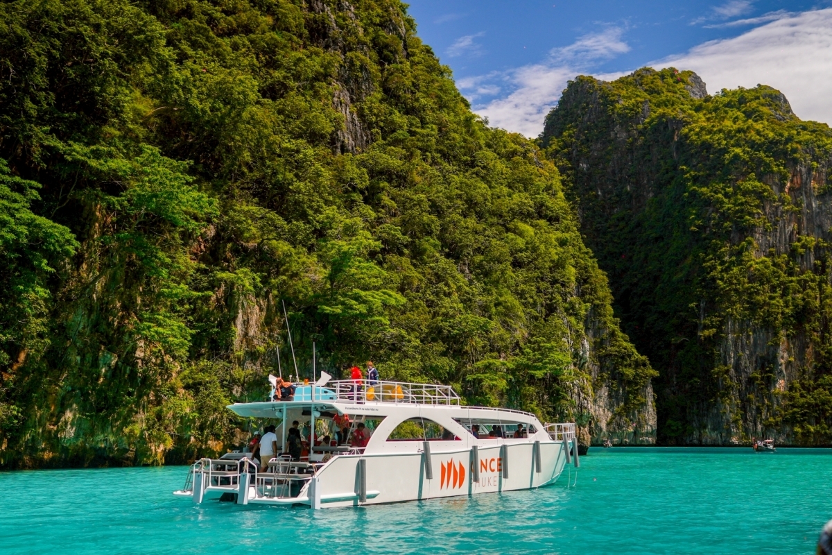 Phi Phi –Maya - Bamboo – Khai – Maiton Island Day Trip By Speed Catamaran 1