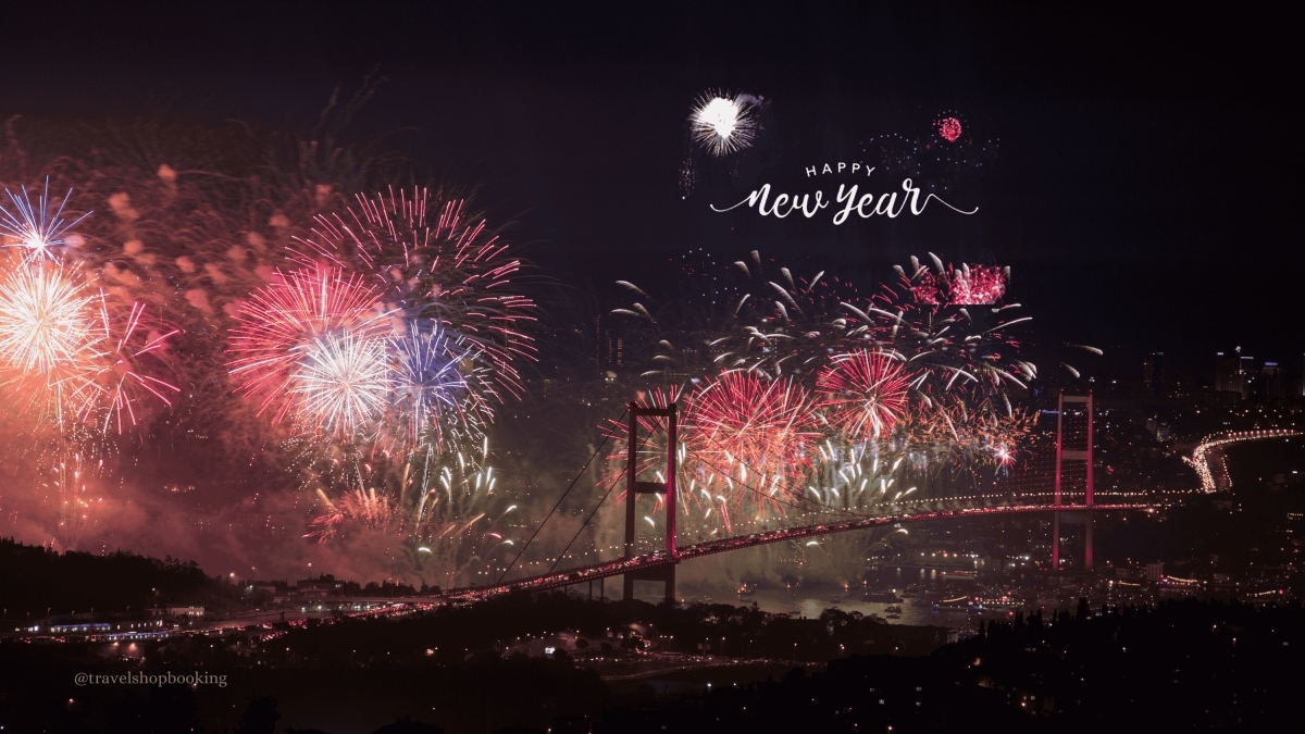 3 Days Istanbul New Year Tour Package – Local Vibes & Street Party Experience 1