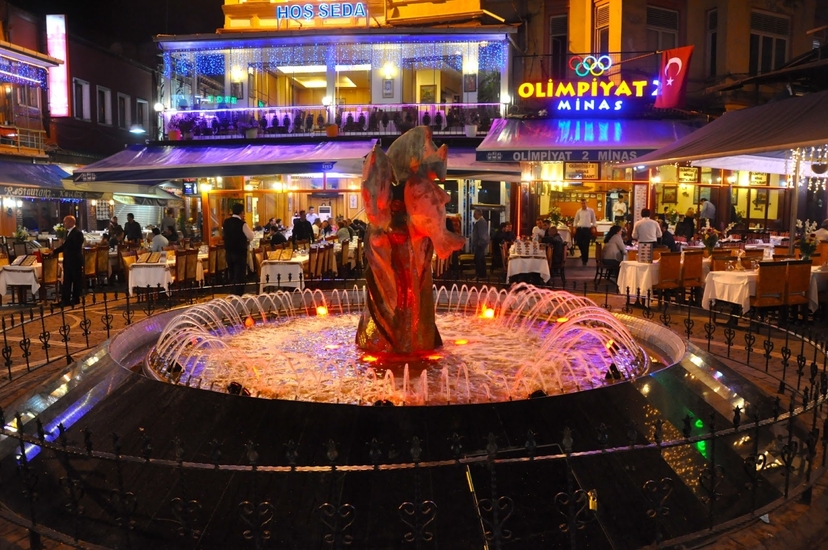 3 Days Istanbul New Year Tour Package – Local Vibes & Street Party Experience 3
