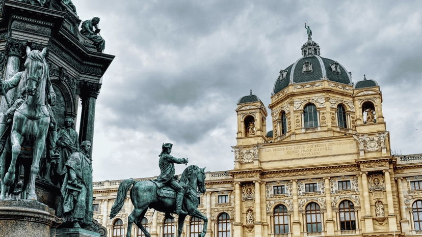 Frankfurt to Vienna Medieval Tour  10 Days / 9 Nights 2