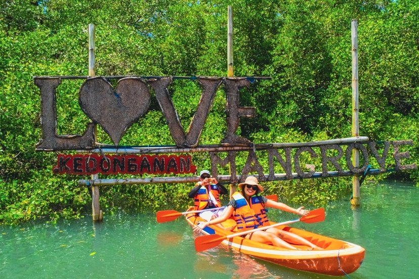 Bali Mangrove Canoeing Tour 4