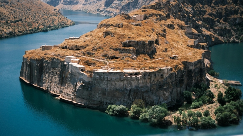 Daily Halfeti Tour from Mardin 3