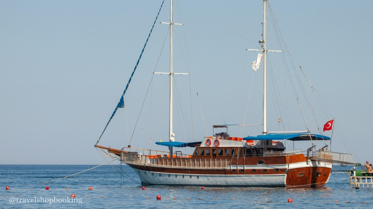 Bodrum All Inclusive Pirate Boat Tour 1