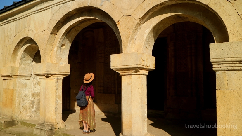Kutaisi Tour from Tbilisi – UNESCO Heritage & Natural Wonders 2