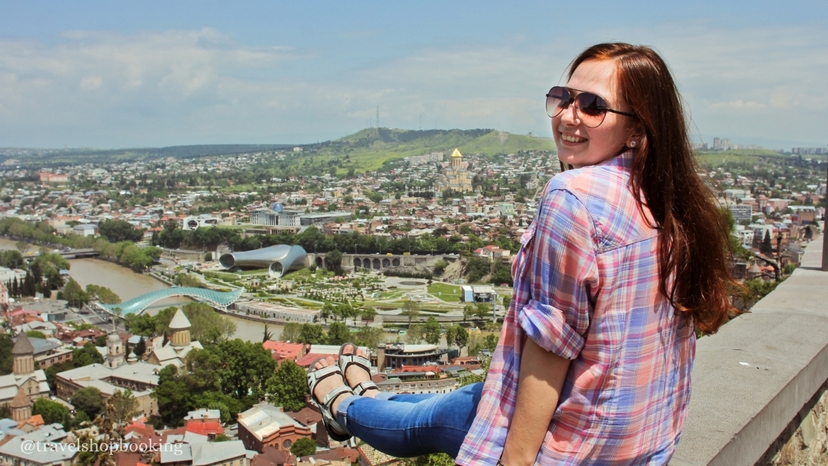 11 Day Georgia & Armenia Tour – Tbilisi, Kazbegi, Vardzia & Yerevan Small Group 3