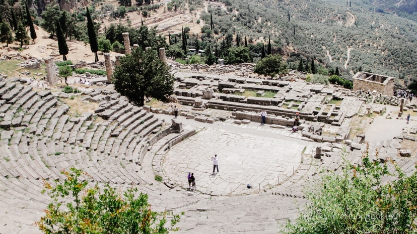 One Day Trip to Delphi from Athens 3