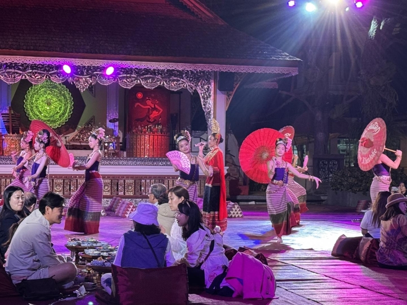 Discover Thailand: Culture, Nature & Island Escape (Bangkok-Chiang Mai-Phuket) 2