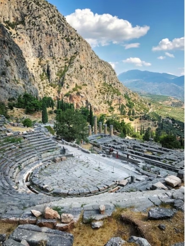 3 Days Delphi & Meteora Tour from Athens 3