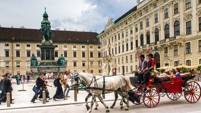 Central Europe & Italy Discovery: 5 Countries in 9 Days 4