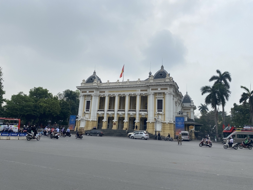 Hanoi City Tour – Private Half Day with Train Street Visit 4