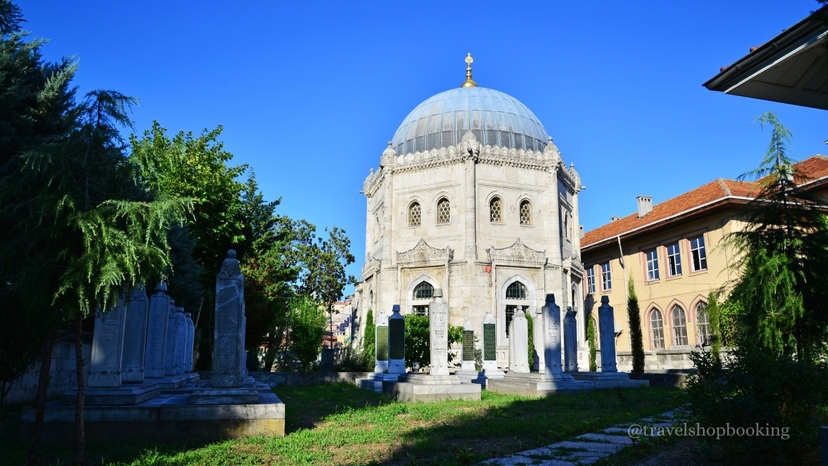 4 Days Umrah Tour Istanbul 3