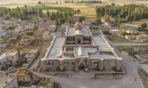 Karatay Han