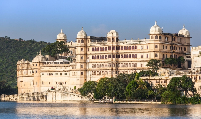 Rajasthan Grand Forts & Palaces Tour 4
