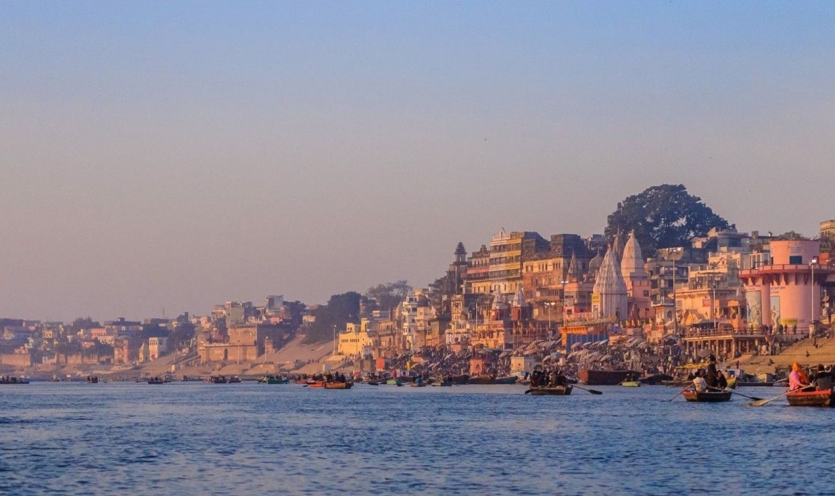 Varanasi Tour with Agra 1