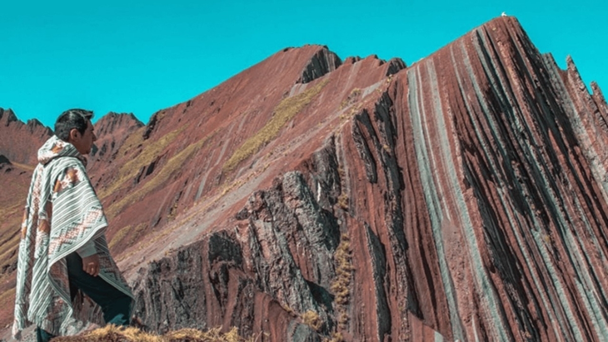 Full-Day Pallay Punchu Mountain Trek from Cusco 1