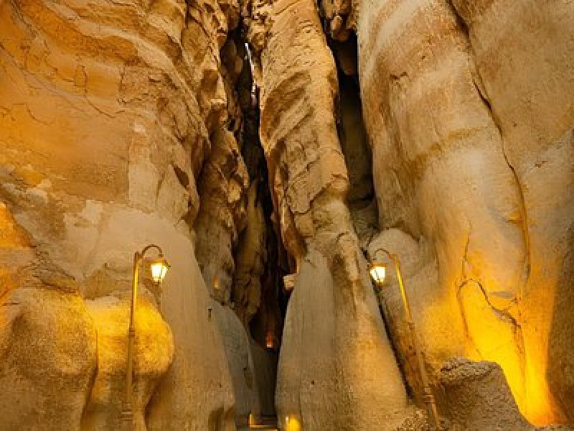 Al-Ahsa Unveiled: From Golden Dunes to Ancient Kingdoms 3