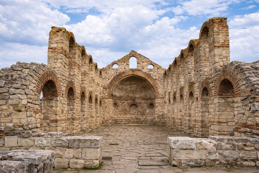UNESCO Nessebar Old Town & Pomorie Tomb 3
