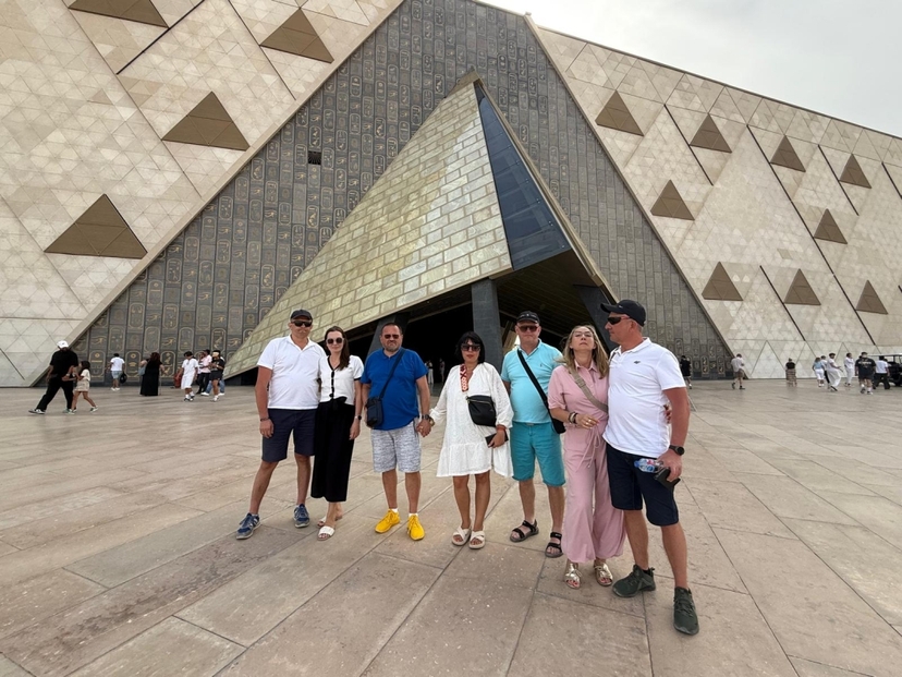 Pyramiden & GEM oder Altes Museum Kairo Ausflug Per Flug 3